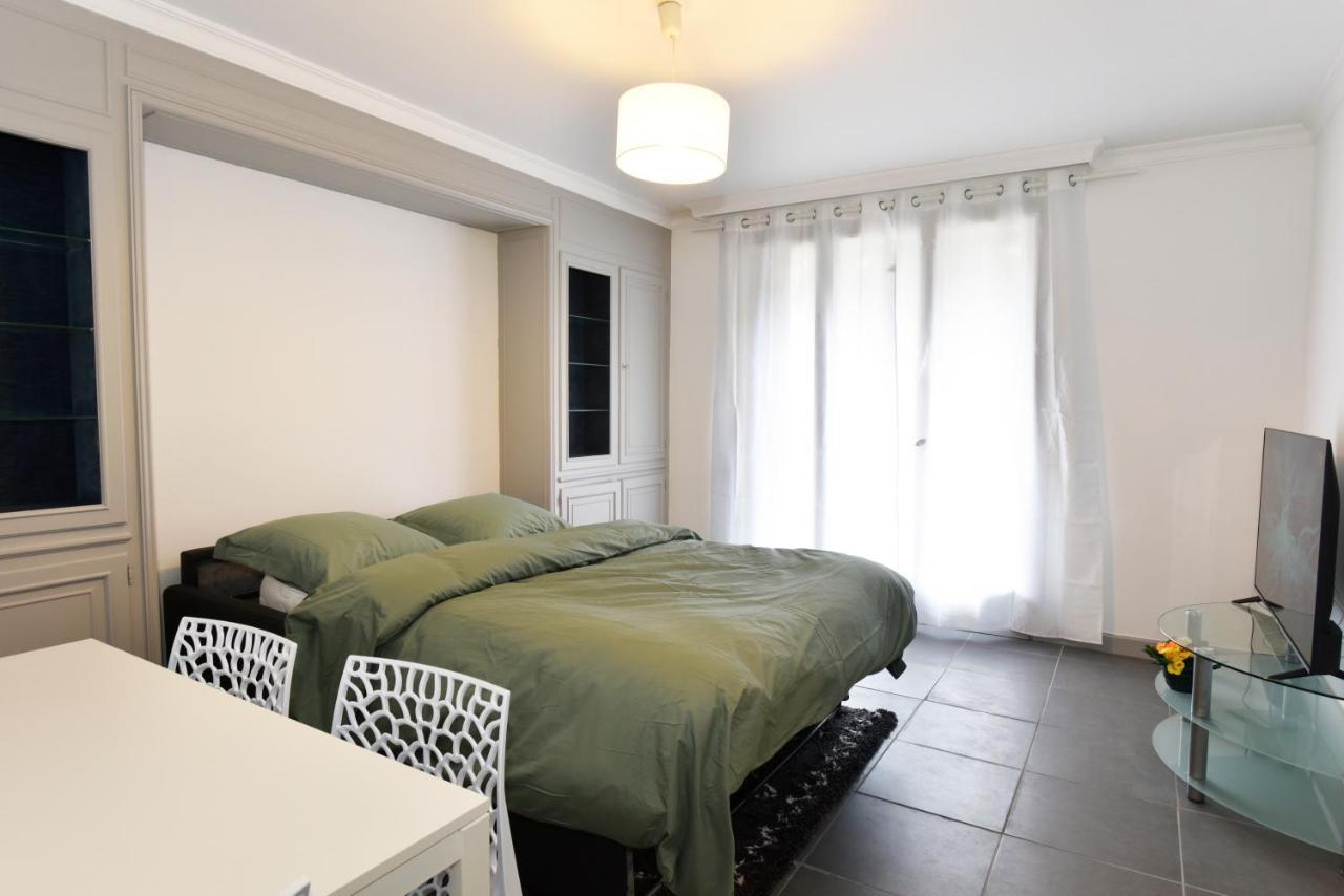 Confortable T2 Avec Parking Prive Au Centre De Brive المظهر الخارجي الصورة